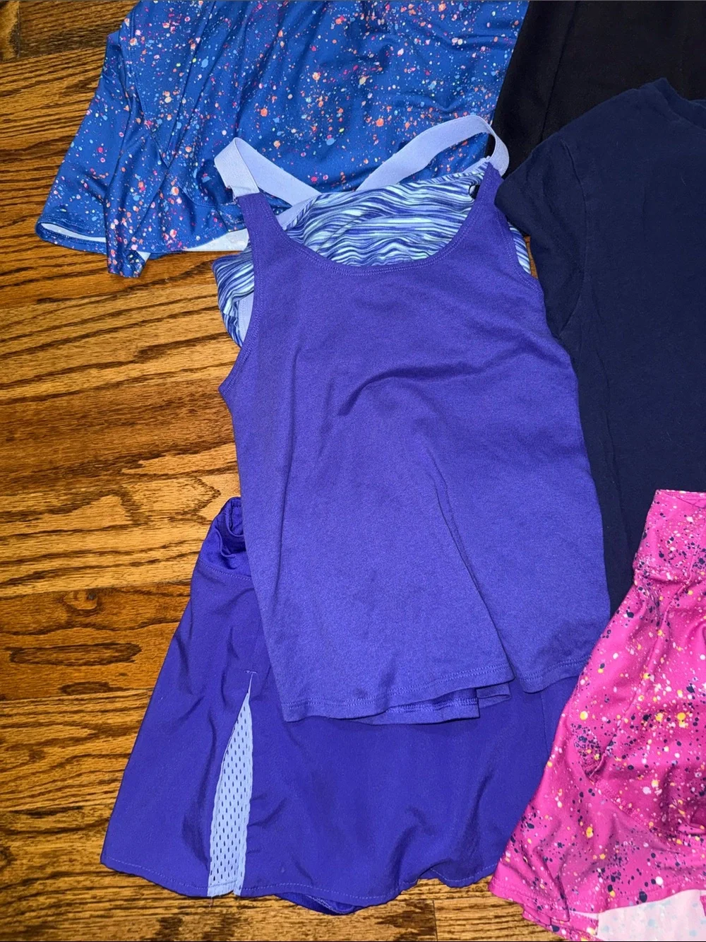 Girls bundle of 10 tops & 10 skorts various brands some NWT perfect for school